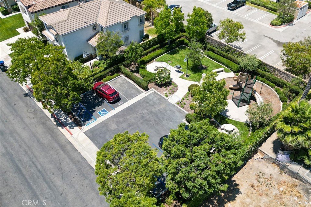829 Lincoln Glen Drive
