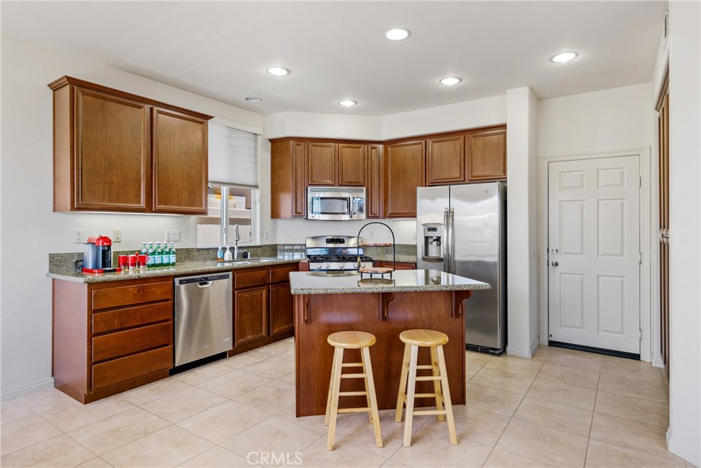 829 Lincoln Glen Drive
