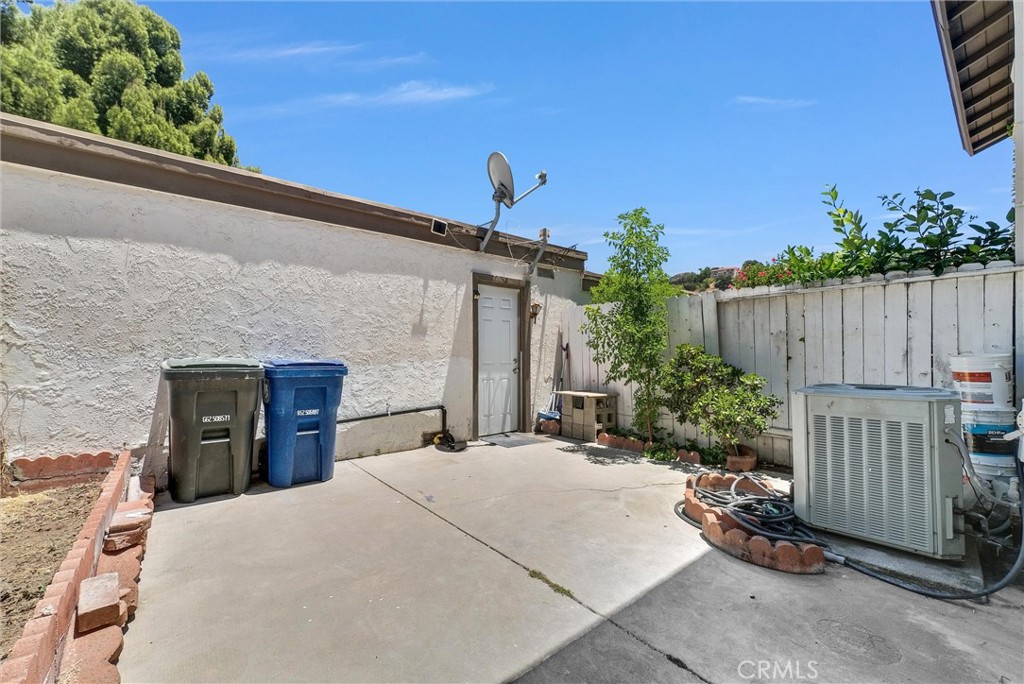 2295 Shady Hills Drive