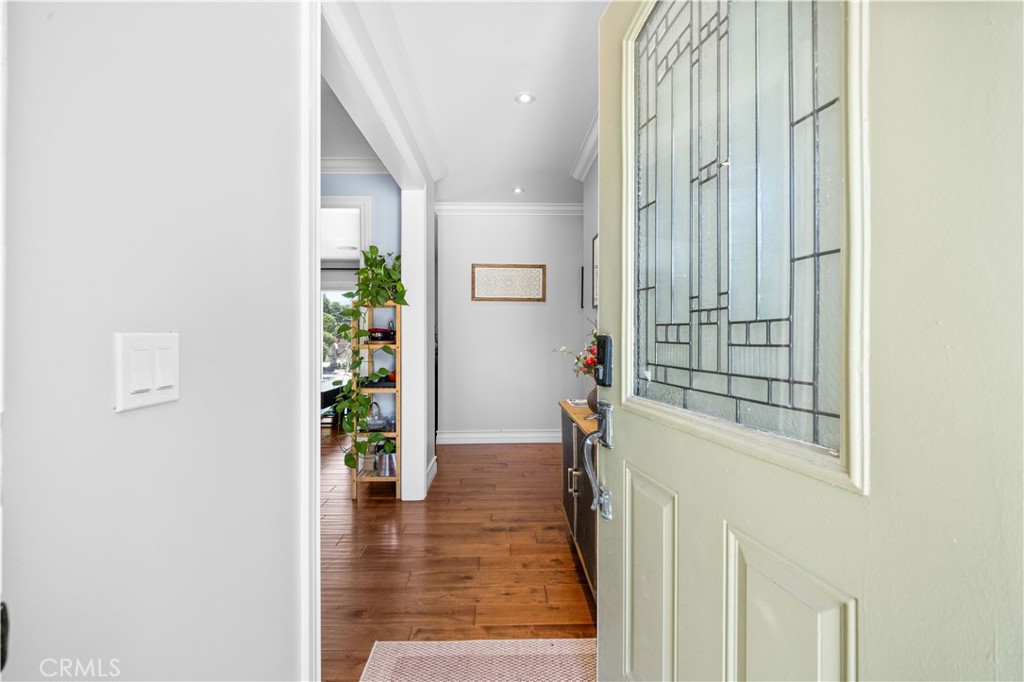 125 W Ronwood Street