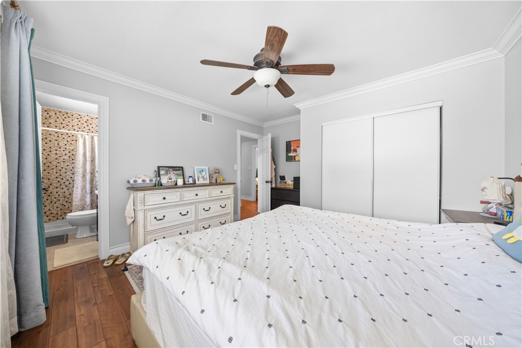 125 W Ronwood Street