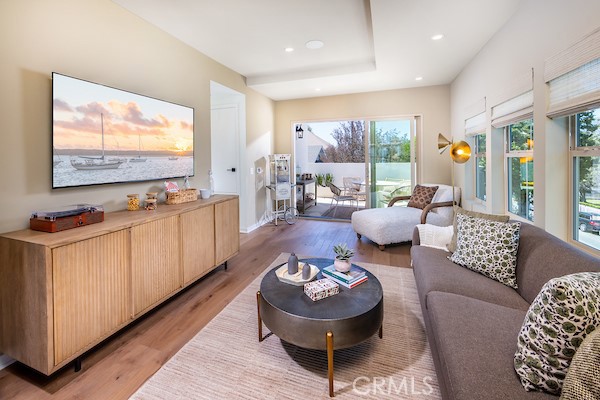 828 E Florista Lane