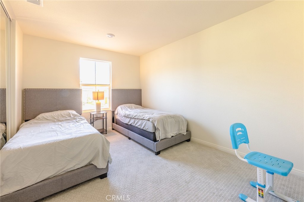 4058 E Coronado Privado