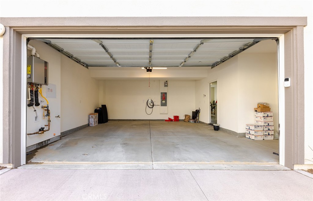 4058 E Coronado Privado