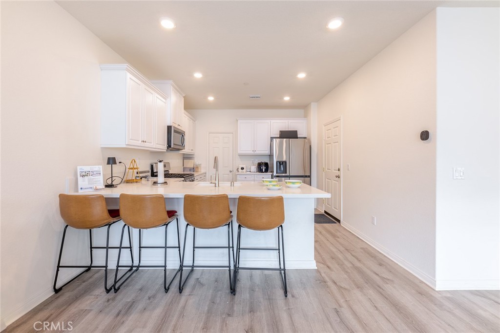 4058 E Coronado Privado