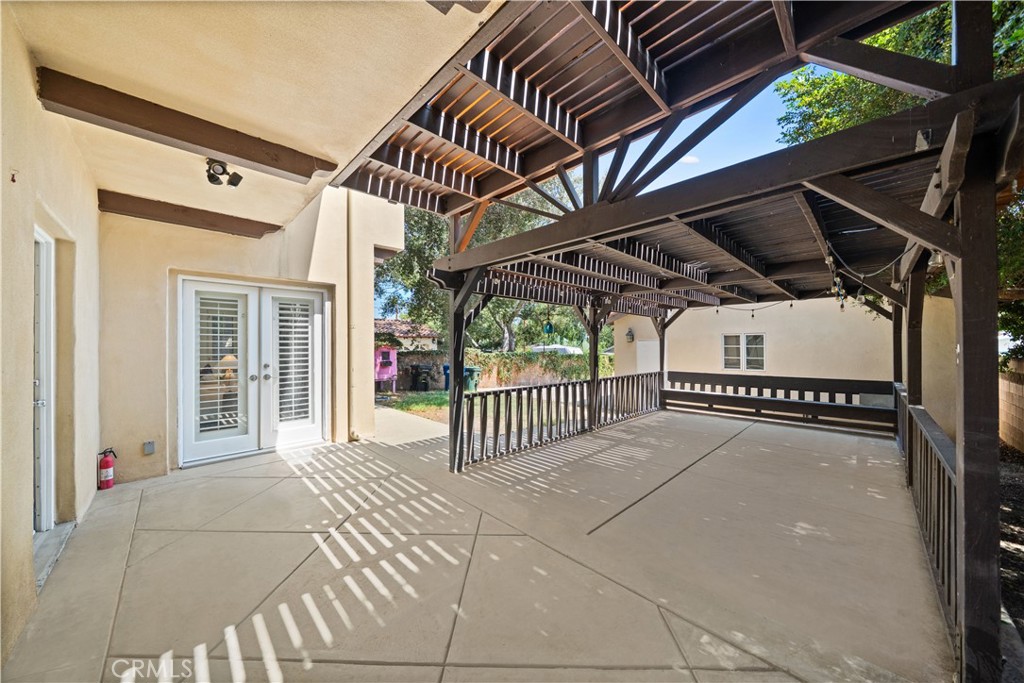 824 Ocean View Avenue