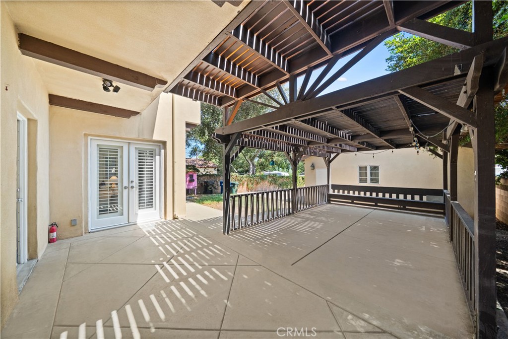 824 Ocean View Avenue