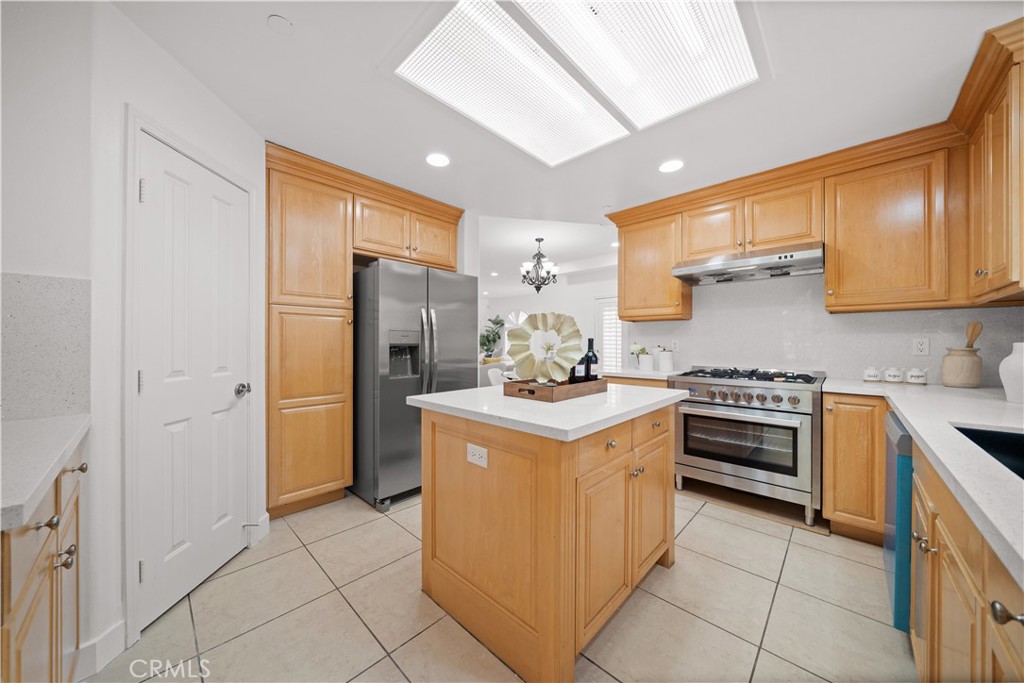 824 Ocean View Avenue