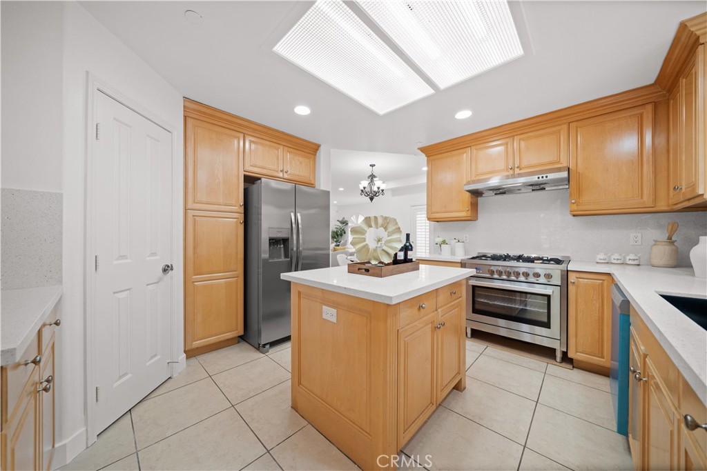 824 Ocean View Avenue