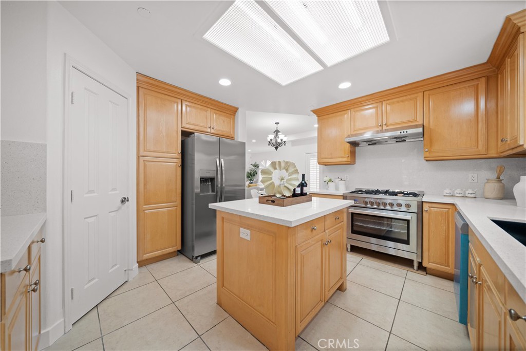 824 Ocean View Avenue