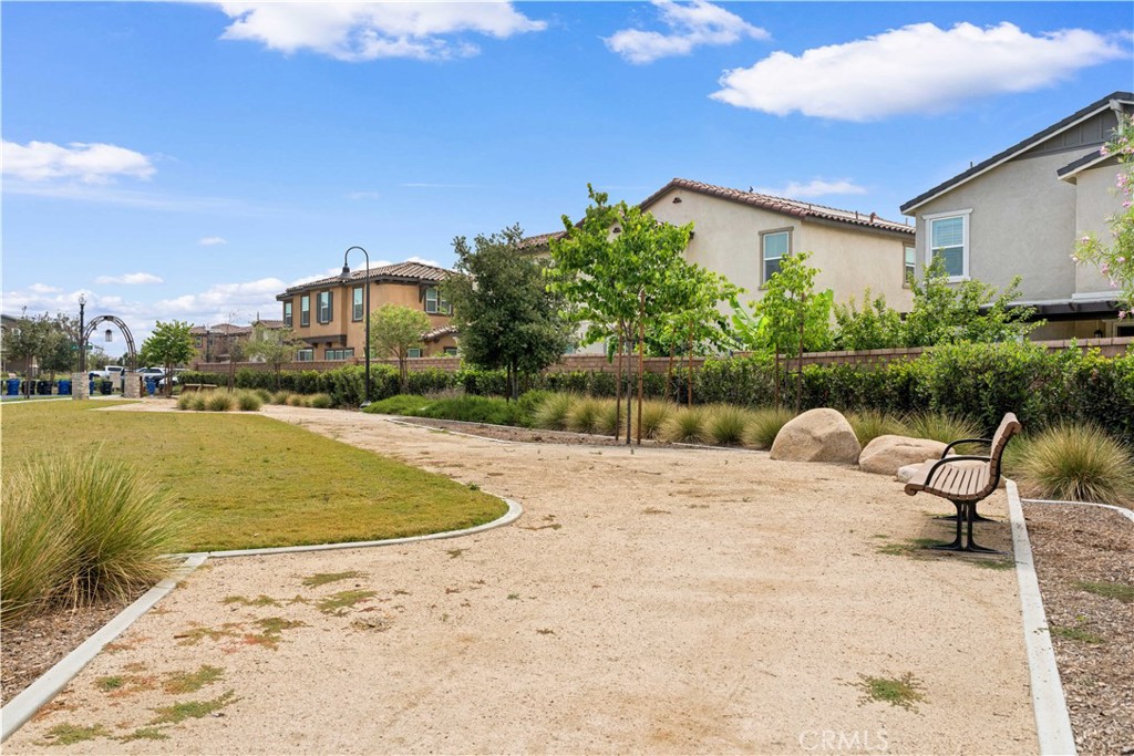3929 E La Jolla Street
