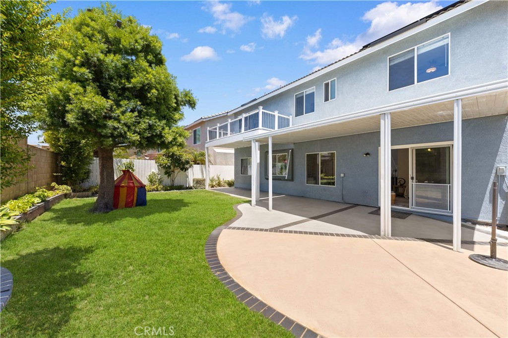 16704 Mesa Oak