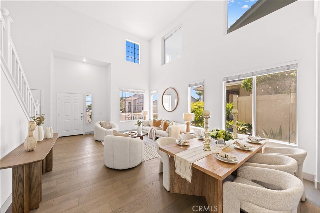 16704 Mesa Oak