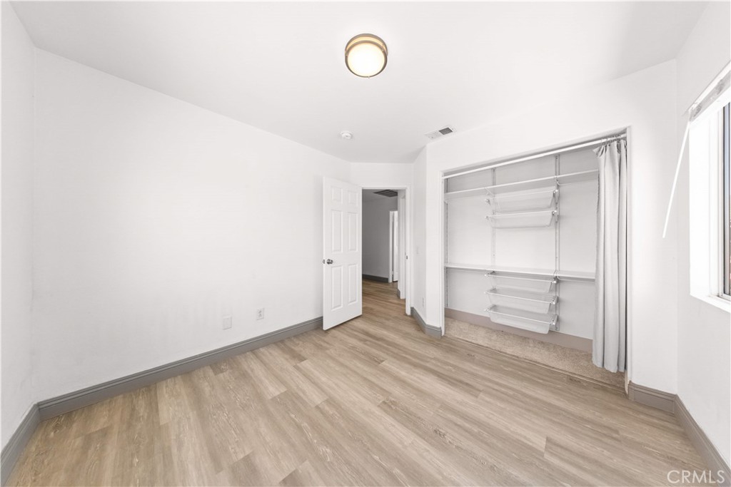 16704 Mesa Oak