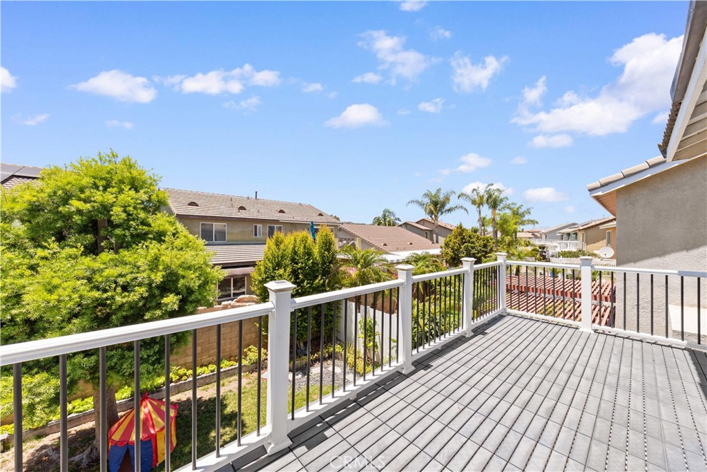 16704 Mesa Oak