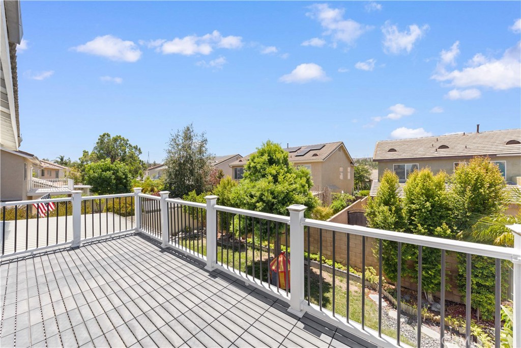16704 Mesa Oak
