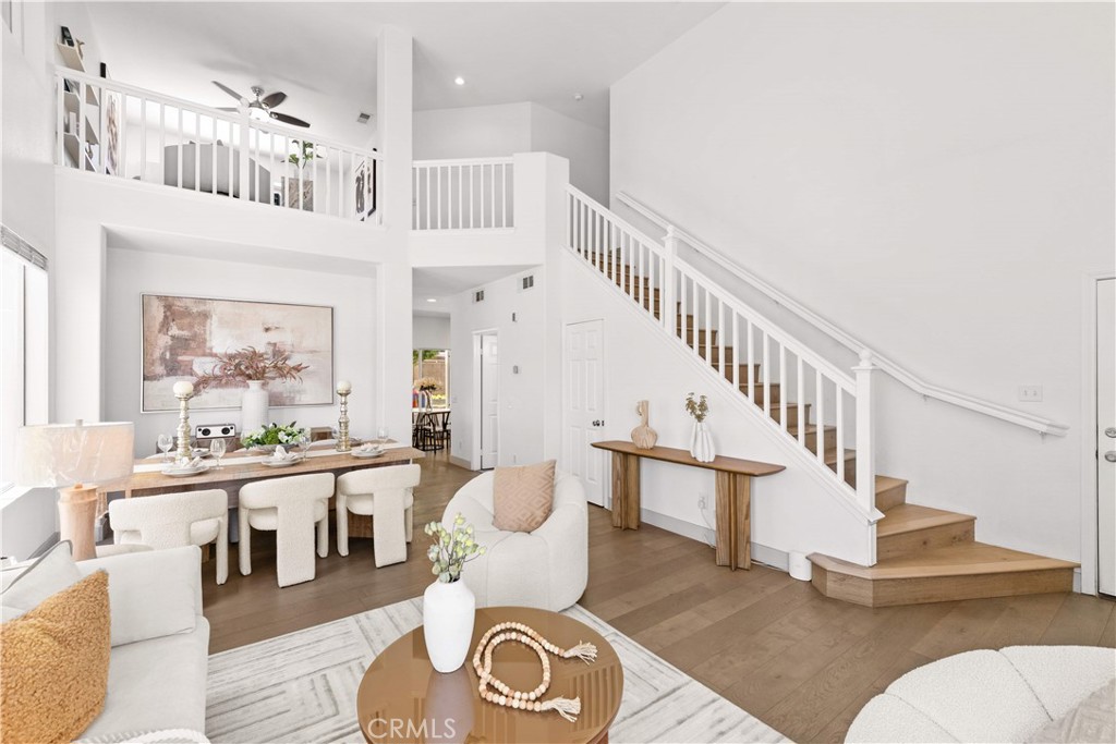 16704 Mesa Oak