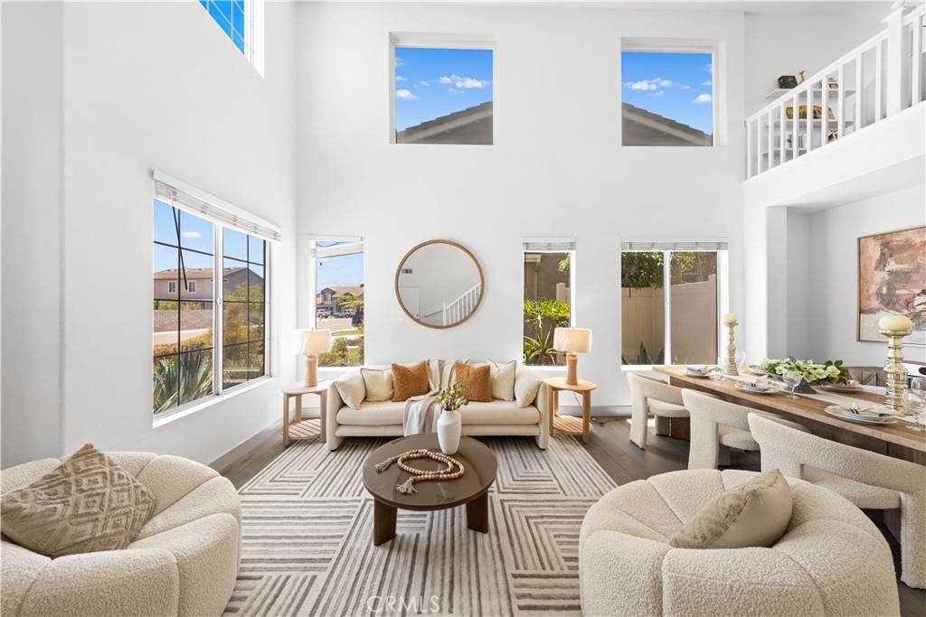 16704 Mesa Oak