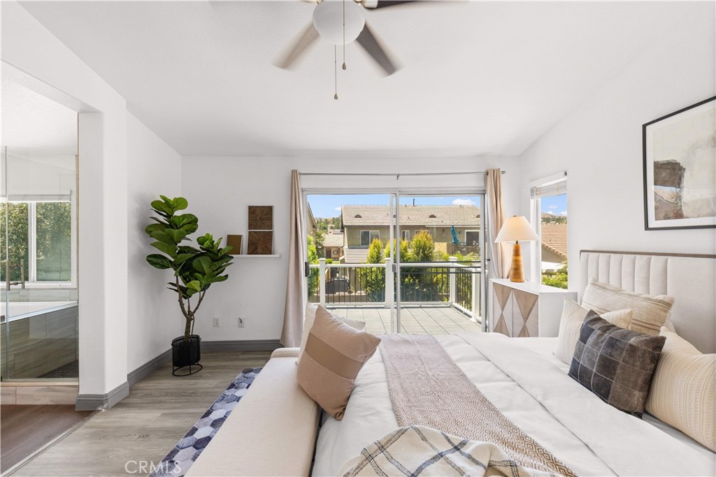 16704 Mesa Oak