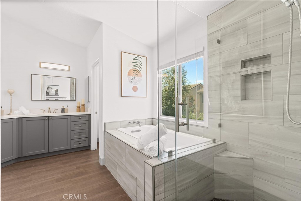 16704 Mesa Oak