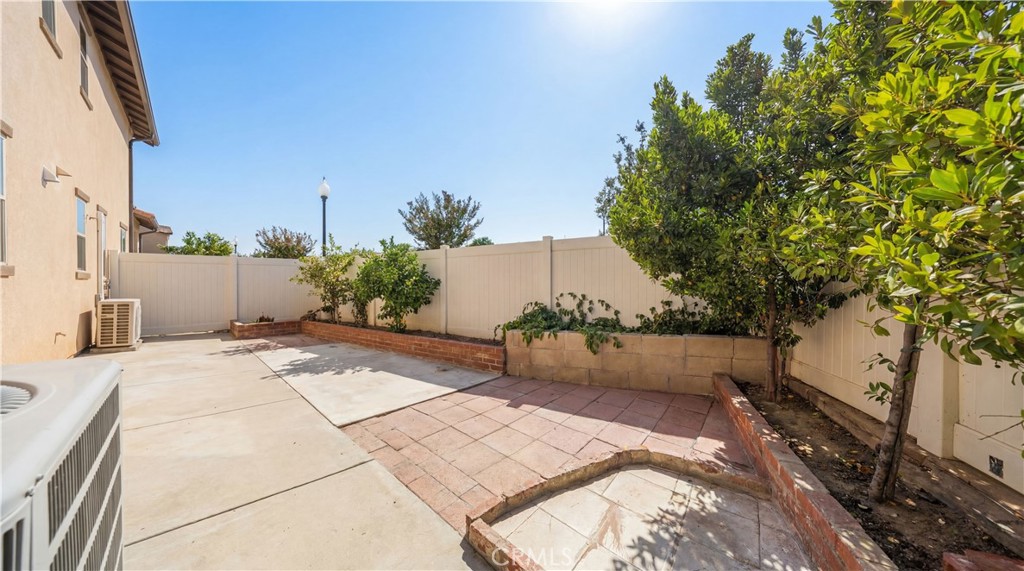 8723 E Sienna Lane