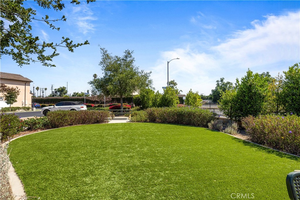 8723 E Sienna Lane
