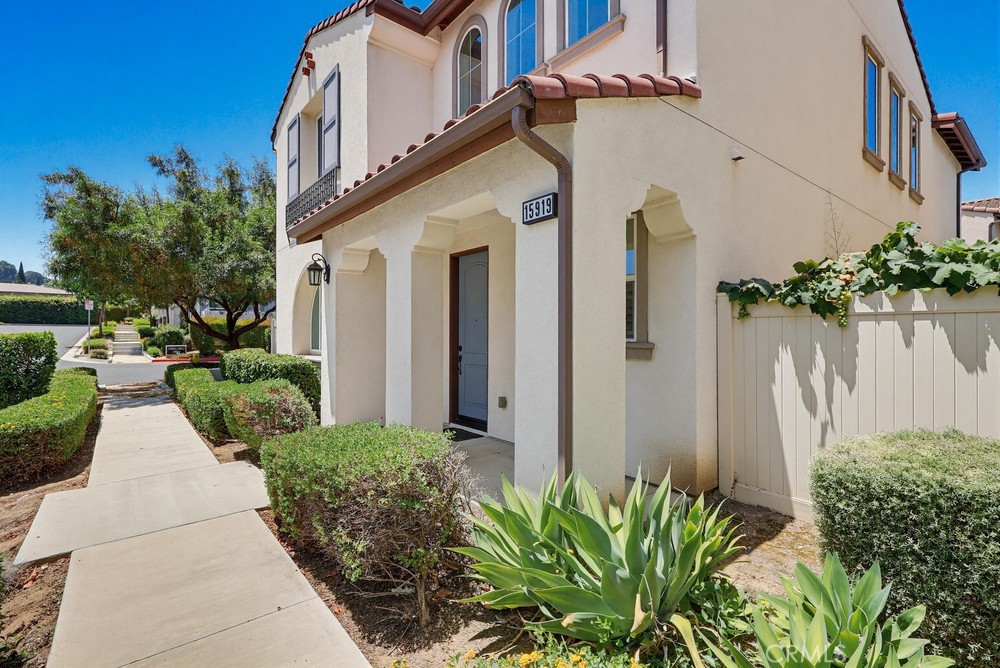 15919 Mentz Court