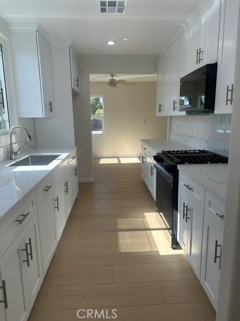 641 W Gleason