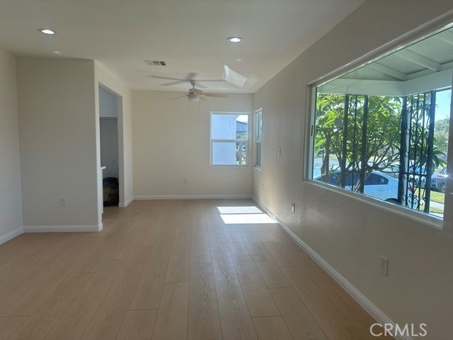 641 W Gleason