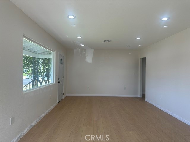 641 W Gleason