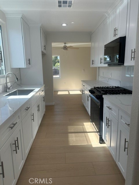 641 W Gleason