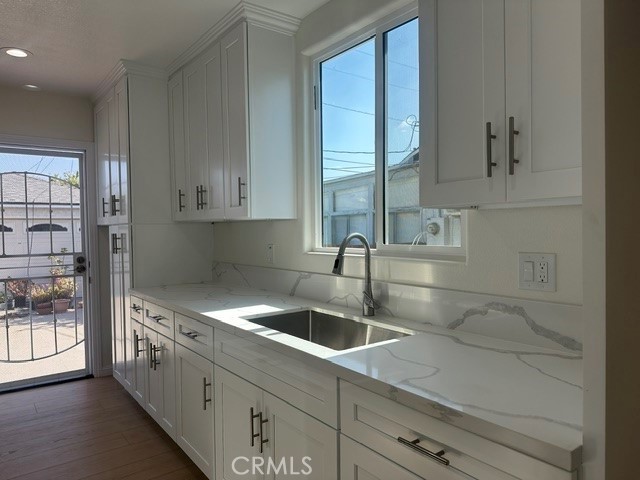 641 W Gleason