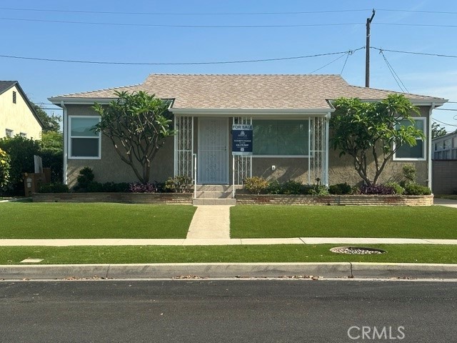 641 W Gleason