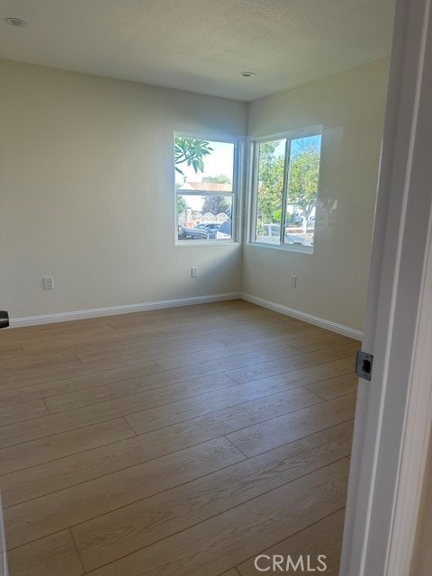 641 W Gleason