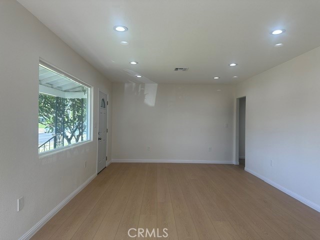 641 W Gleason