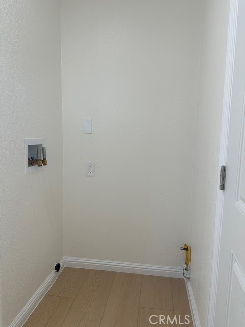 641 W Gleason