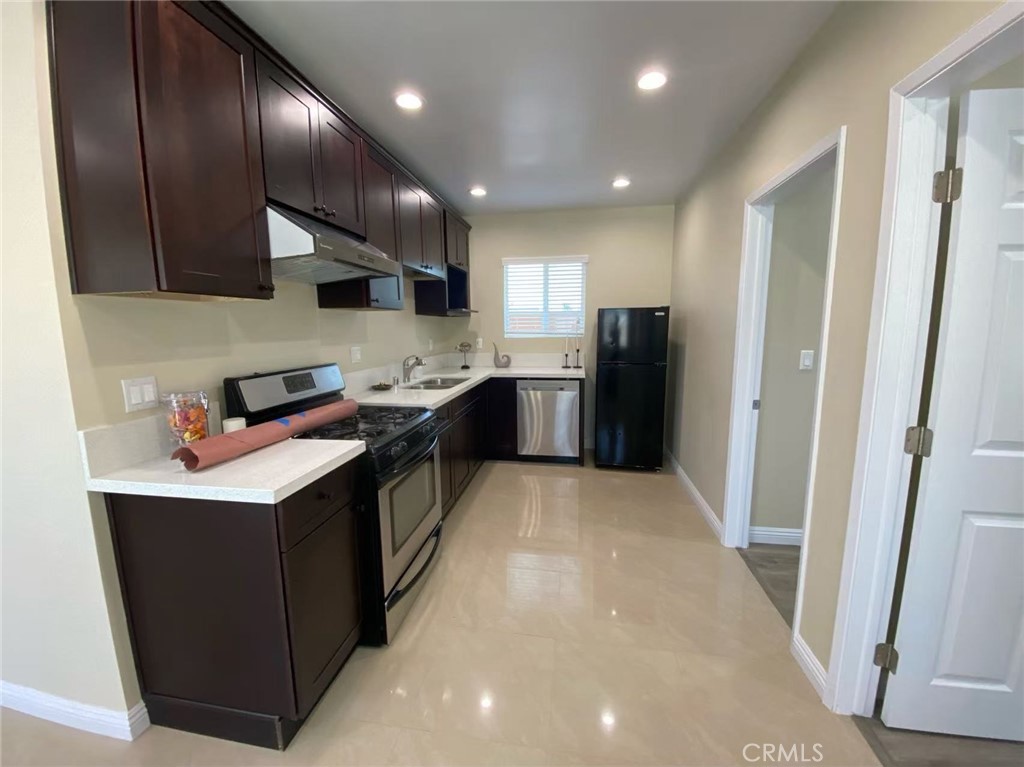 5341 Golden West