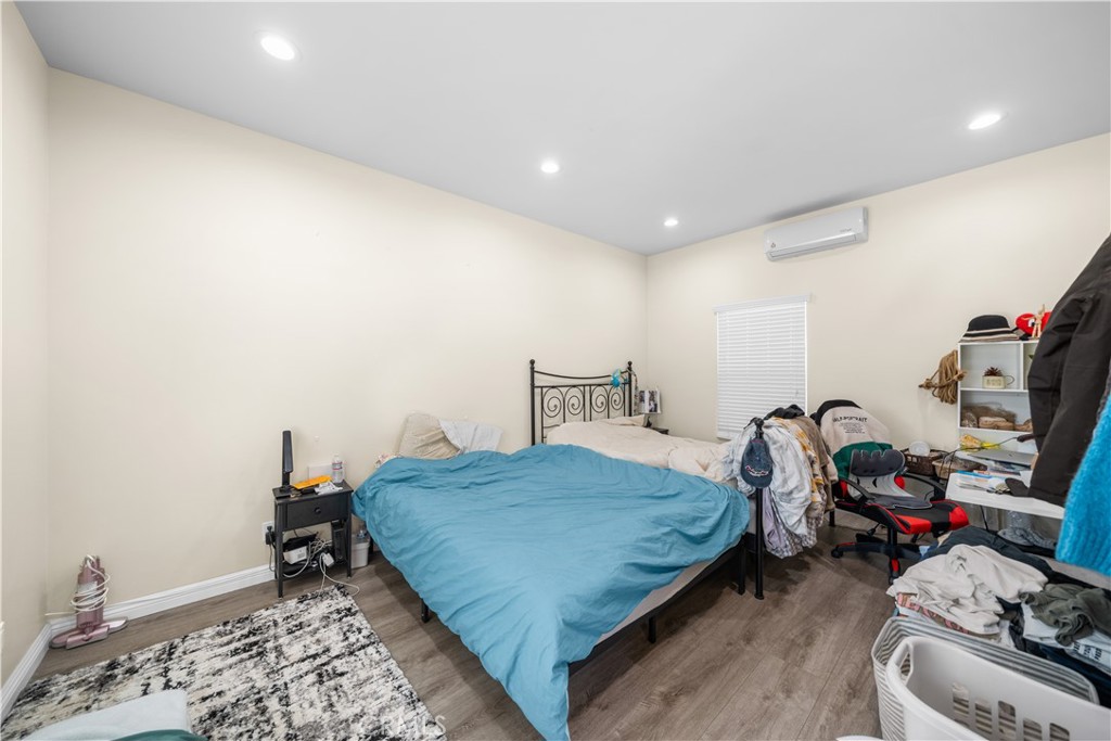 5341 Golden West