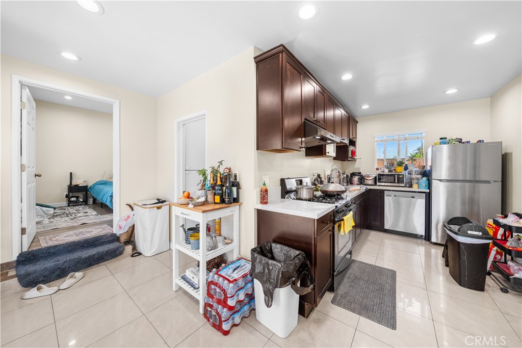 5341 Golden West
