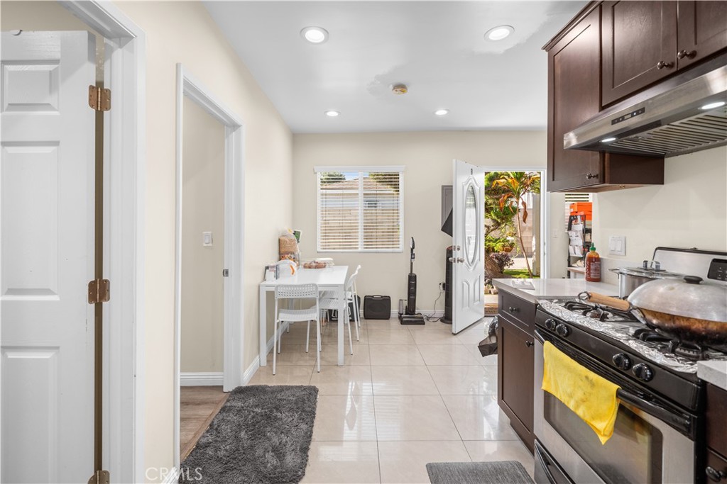 5341 Golden West