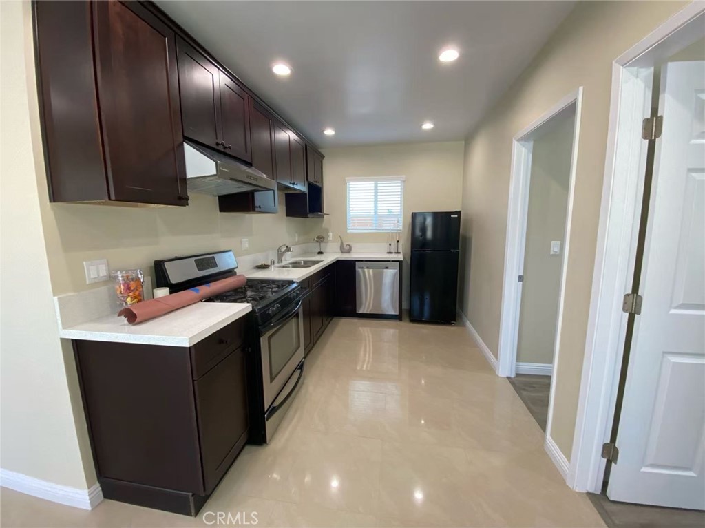 5341 Golden West