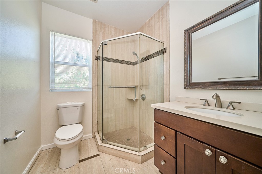 3249 E Drycreek