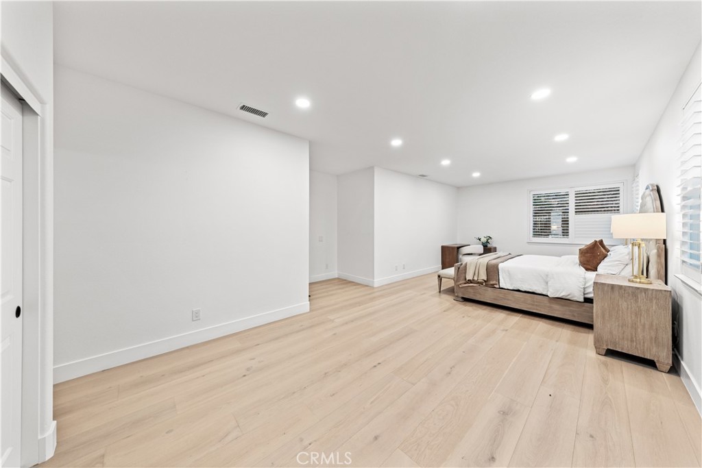 23601 Ridgecrest Court