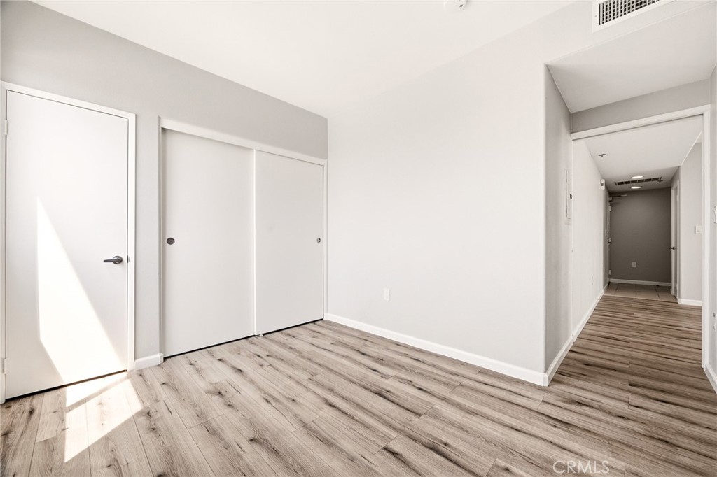 580 W Main Street 302