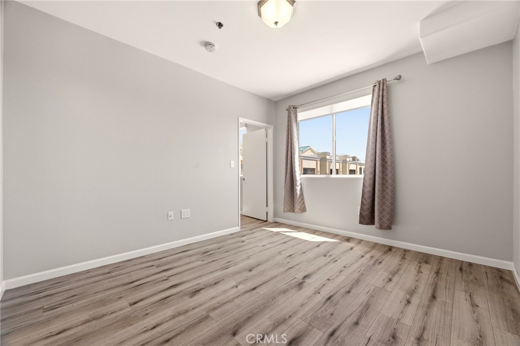 580 W Main Street 302