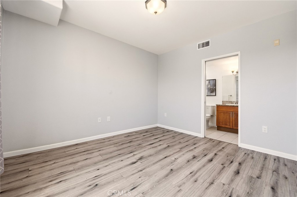 580 W Main Street 302