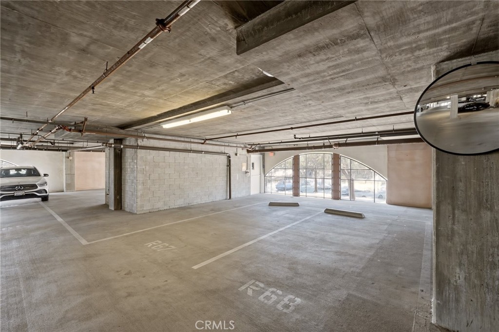 580 W Main Street 302