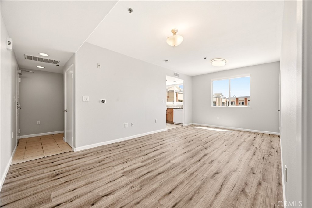 580 W Main Street 302