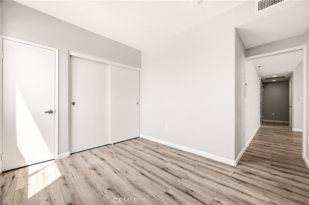 580 W Main Street 302