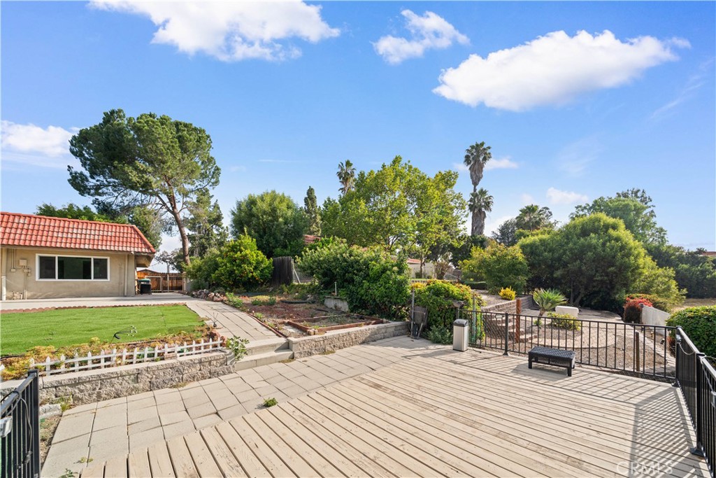 3527 Terrace Drive